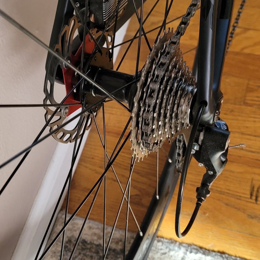 CARBON ROAD BIKE
